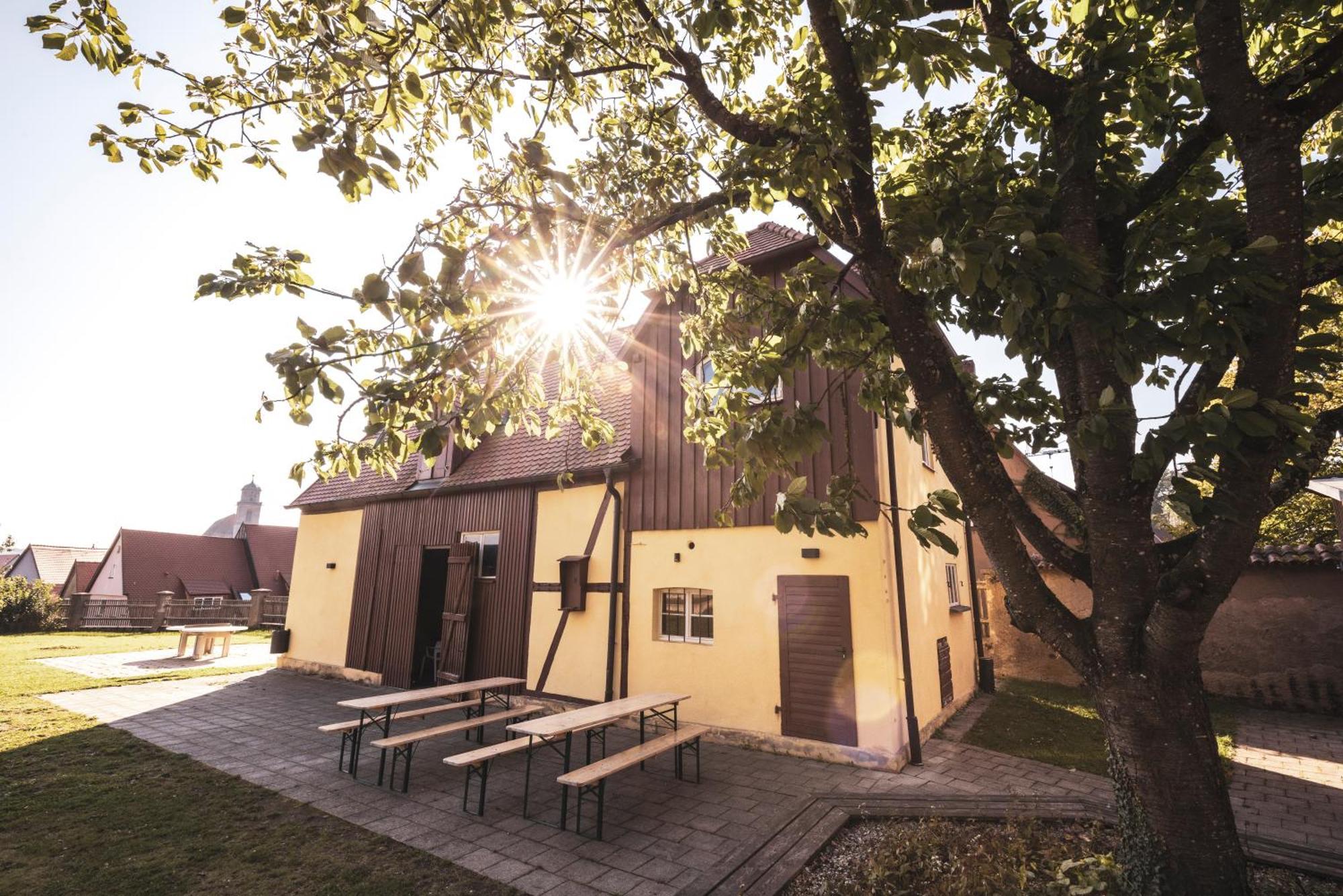 Jugendherberge Dinkelsbuehl - Youth Hostel Exterior photo