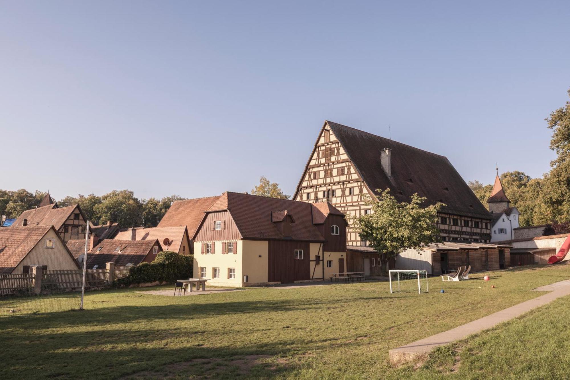Jugendherberge Dinkelsbuehl - Youth Hostel Exterior photo